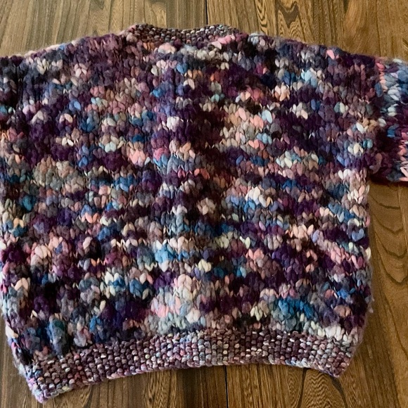 Cozy Multicolor Knit Cardigan - Picture 4 of 7